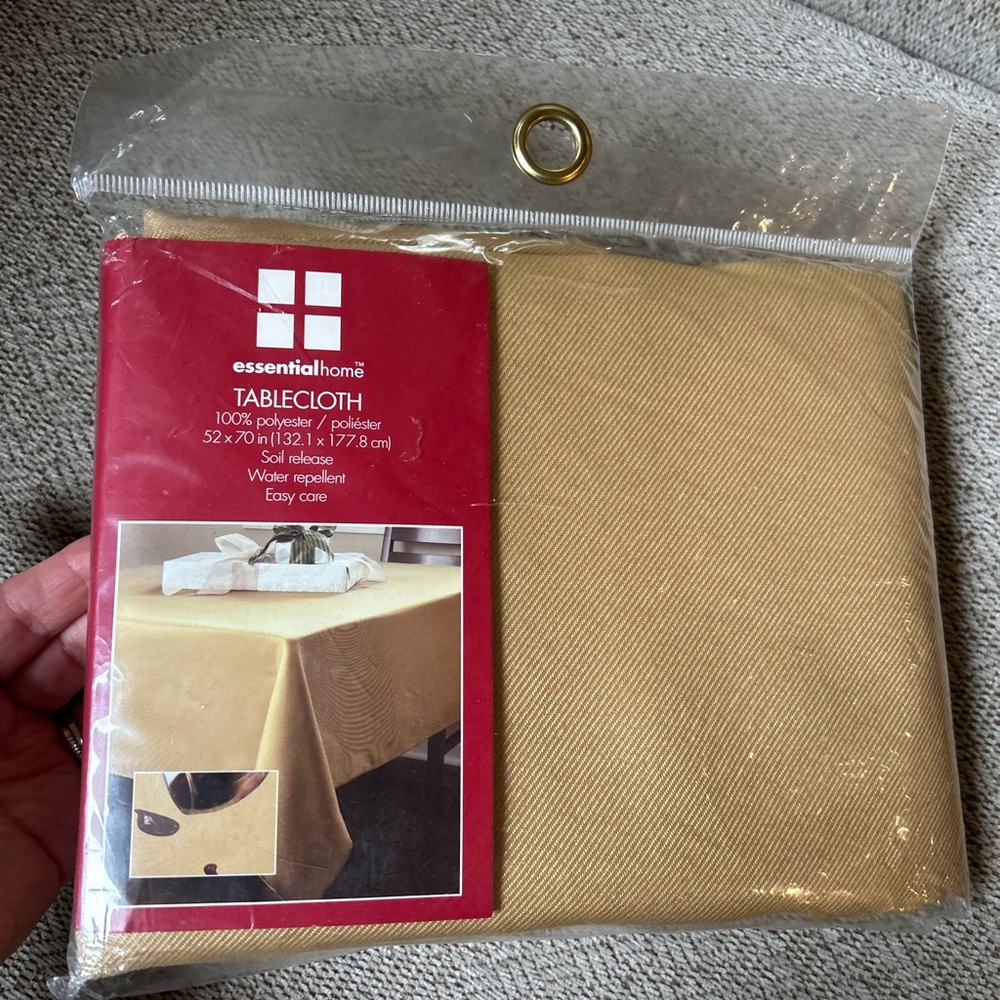 NWT Essential Home Mustard Gold Tablecloth 52x70 Rectangular Water Repellent